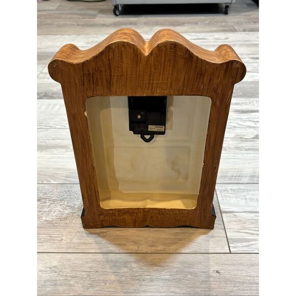 Vintage Ceramic Mantel Clock Hershey Mold Farm Mill Scene - Picture 8 of 13